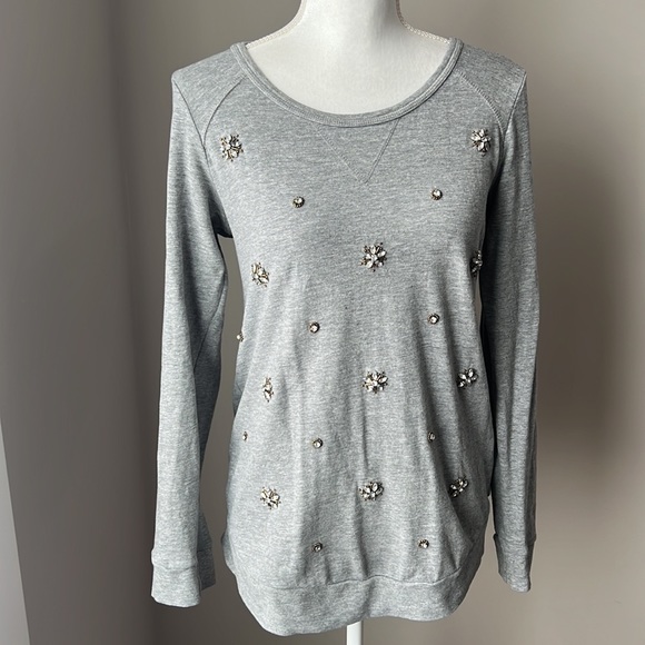 H&M long sleeve Top with Rhinestones - Picture 2 of 11